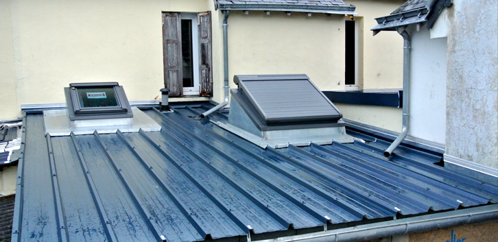 tole bac acier avec velux