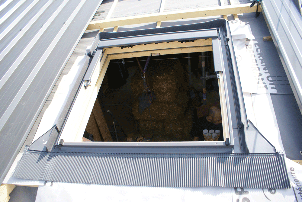 tole bac acier avec velux